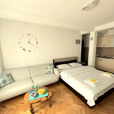 Center Apartamento *